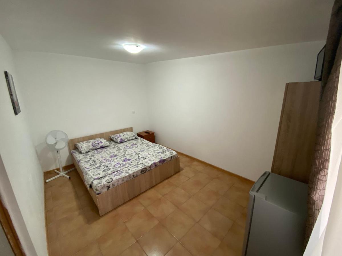 דירות קורבו Casa Ionut מראה חיצוני תמונה